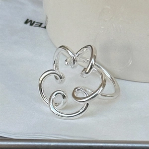 Minimalist S925 sterling silver multi-layer floral ring with unique hollowed design