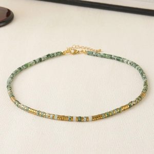 Ethnic Style Natural Stone Beaded Choker Handmade Dark Green Bamboo Joint Necklace For Women Minimalist Fashion Jewelry