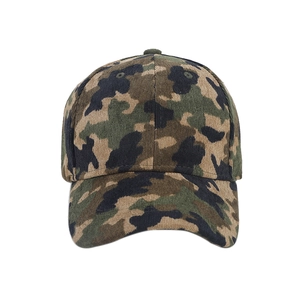 Classic camouflage corduroy baseball cap with military pattern for men and women