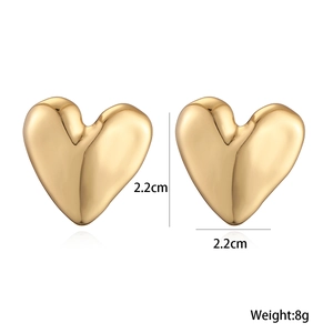 Detailed view of 18K gold plated heart earrings with 2.2cm size and 8g weight metrics