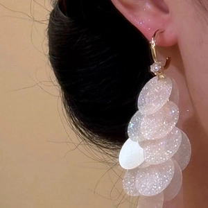 S925 silver needle C-shaped earrings with sequin tassels and sparkling gold details