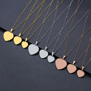Minimalist Stainless Steel Heart Pendant Necklace For Women Men Electroplated Metallic Texture Daily Jewelry Accessory Gift