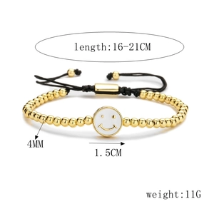 Specifiche dettagliate delle dimensioni per bracciale regolabile con perline d'oro e smiley