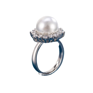 Elegant sunflower pearl ring with sparkling zircon halo on adjustable silver band