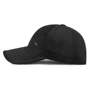 Men's warm black fleece baseball cap with silver MR metal logo for winter casual wear