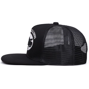 Chicago 1967 embroidered mesh trucker hat in black cotton with vintage Illinois patch