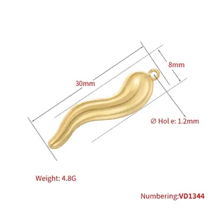 Minimalist 18K gold plated chili pepper pendant 30x8mm with matte finish for DIY jewelry