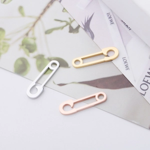 Titanium steel paperclip pendants in gold, silver, and rose gold finishes