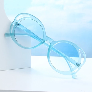 Fashion Oval Hollow Sunglasses UV400 Protection PC Frame Retro Street Style Eyewear For Men And Women