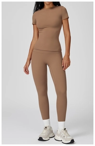 Detail view of coffee brown brushed sports set with round neck t-shirt and high waist leggings