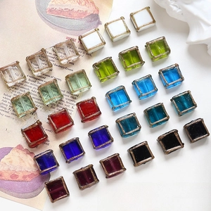Detail of 13x12mm vintage square crystal beads with gold trim for DIY jewelry making