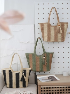 Women Straw Woven Tote Bag Vertical Stripe Paper Rope Large Capacity Casual Summer Beach Shoulder Handbag With Tassel