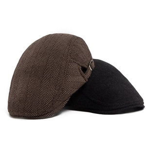 Classic herringbone flat cap for men in brown and black with side metal buckle