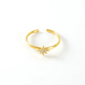 Bague ouverte étoile classique dorée sertie de zircons blancs pour femme