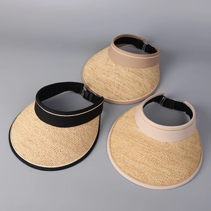 Visière en raphia pour femmes en noir, marron et beige avec protection solaire UV