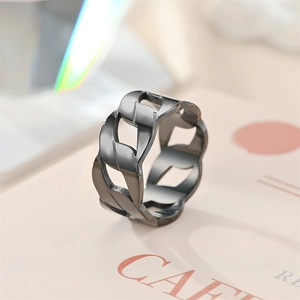 Detailed close-up view of a black titanium steel chain-link ring featuring a hollow design