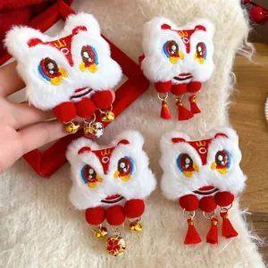 Pince à cheveux danse du lion chinois avec peluche blanche et pompons en soie rouge