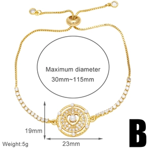 Detalle de pulsera ajustable de corazón y perla con medidas precisas y peso real