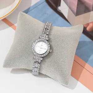 Damen Quarzuhr Mit Strass Verzierten Legierung Blatt Armband Elegante Luxus Römische Ziffern Zifferblatt Armbanduhr