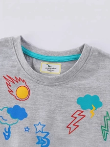 T-shirt en coton gris pour enfant avec motifs de dessins animés et détails bleus