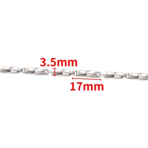 Detailed macro view of 17x3.5mm silver stainless steel twisted rectangle link chain