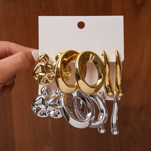 Set of 6 pairs minimalist geometric metallic stud earrings in gold and silver finish