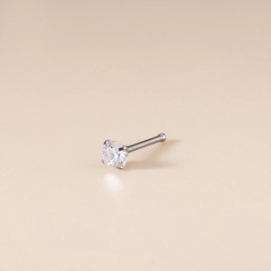 Titanium nose stud with sparkling round cubic zirconia in a minimalist silver finish