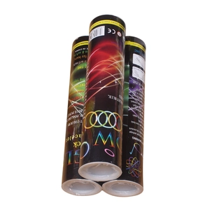 Détails du paquet de bâtons lumineux multicolores avec logo CE et avertissements