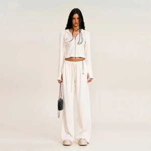 Slim fit cropped zip-up hoodie and high-waist joggers set in cream white cotton fabric
