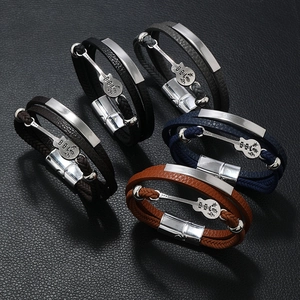 Men Multilayer Bracelet Braided Leather Alloy Guitar Pendant Music Theme Punk Retro Magnetic Buckle Casual Jewelry