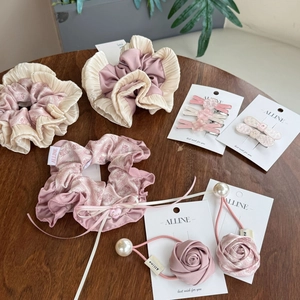 Retro Floral Satin Scrunchie With Faux Artificial Pearl Ribbon Bow Heart Pendant Pleated Edge Sweet Hair Ties For Women