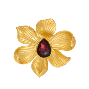 Elegant Flower Brooch Pin Alloy With Water Drop Glass Crystal Rhinestone Floral Corsage Retro Accessory For Women