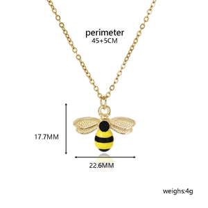 Detailed view of gold bee pendant necklace with dimensions and 45cm chain length