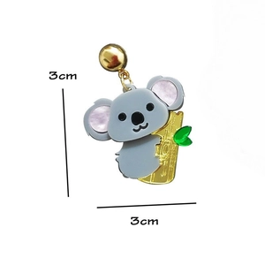 Cute 3cm koala hugging bamboo animal earrings in grey and green finish