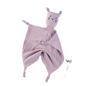 Lavender double-layer cotton muslin baby comforter with cat head design and corner knots