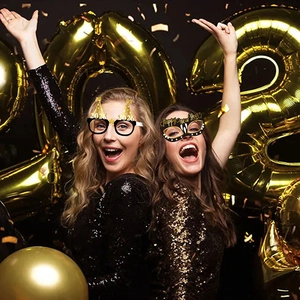 2026 Happy New Year black and gold party glasses for festive photo booth props decorations