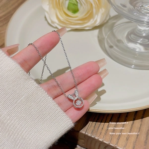 Silver rabbit pendant necklace with sparkling zircon stone for elegant women's style