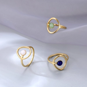 Anillo de Acero de Titanio Estilo INS Moda Europea y Americana Geométrico Hueco con Perla de Concha para Mujer Joyería Elegante