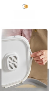 Detail showing the removable silicone sealing ring on a food-grade rice storage lid