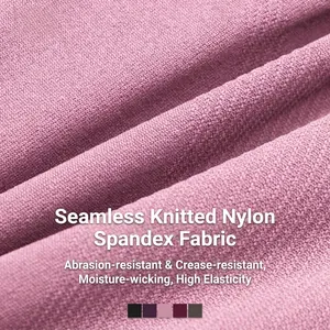 Seamless yoga set in dusty pink with textured knitting and high-elasticity fabric