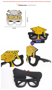 Detail showing graduation party glasses dimensions and weight measurements on a digital scale