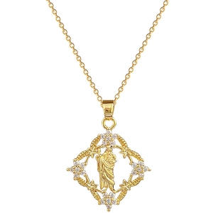 Luxurious gold-plated titanium clover necklace with diamond-set portrait pendant