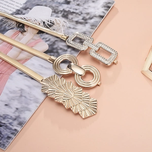 Trois ceintures extensibles dorées pour femmes avec boucles en strass et anneaux croisés