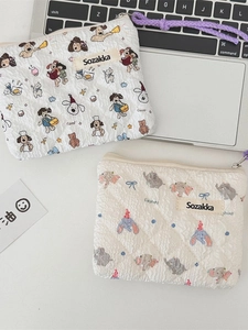Quilted floral makeup bag set with cute cartoon dog and elephant patterns for women