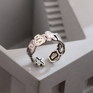 Retro S925 silver open ring with gingerbread man and heart engraving for women
