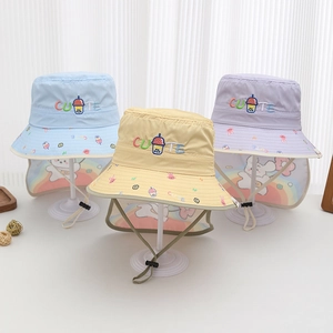 Detail view of quick-dry sun hats for girls featuring cute rainbow rabbit and neck protection