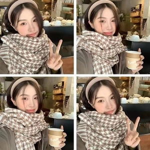 Classic houndstooth scarf in beige and brown, thick imitation cashmere for winter fashion