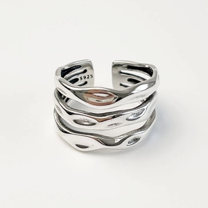 Minimalist S925 sterling silver multi-layer wavy liquid metal open ring for women