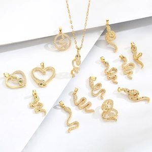 Snake Pendant Necklace Gold Plated Copper Cubic Zirconia Inlaid Vintage Animal Jewelry Luxury Choker For Women