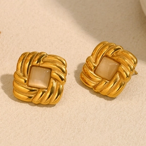 Vintage 18K gold plated square cat eye stud earrings with twisted rope texture